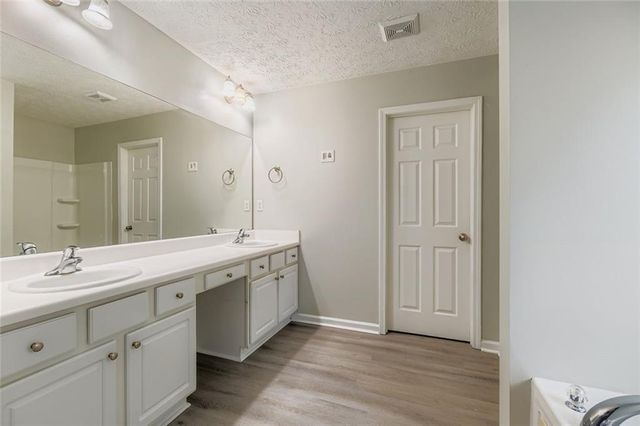 8352 Milam Loop, Fairburn, GA 30213