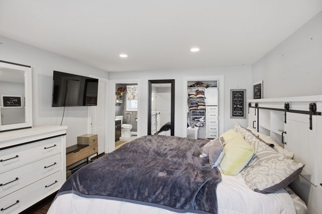 47 John St, Lunenburg, MA 01462