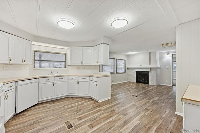 2885 E Midway Boulevard, Denver, CO 80234