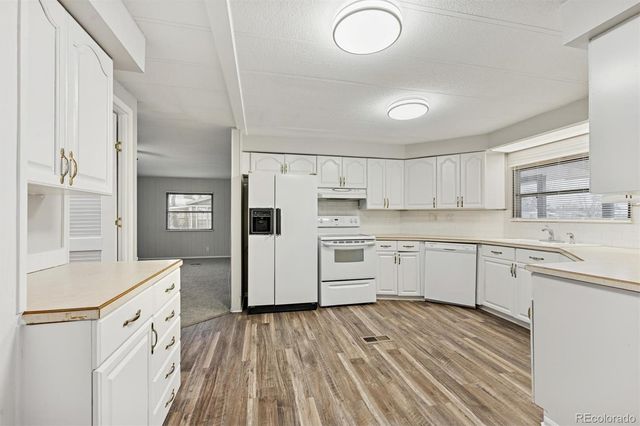 2885 E Midway Boulevard, Denver, CO 80234