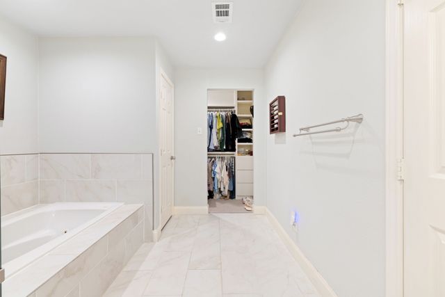 15935 Longvista Drive, Dallas, TX 75248