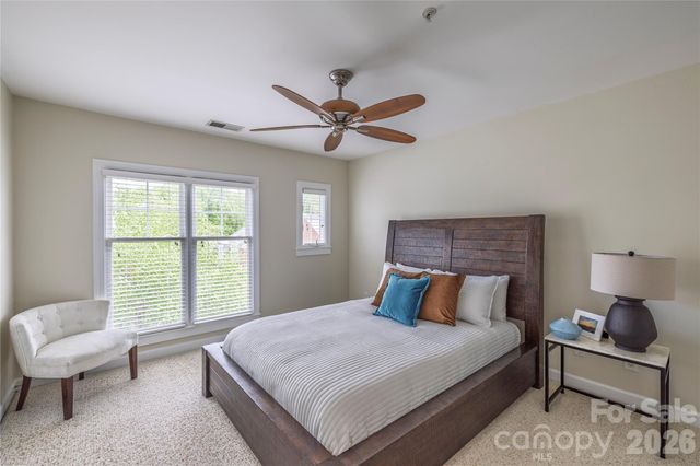4912 S Hill View Drive, Charlotte, NC 28210