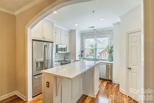 4912 S Hill View Drive, Charlotte, NC 28210