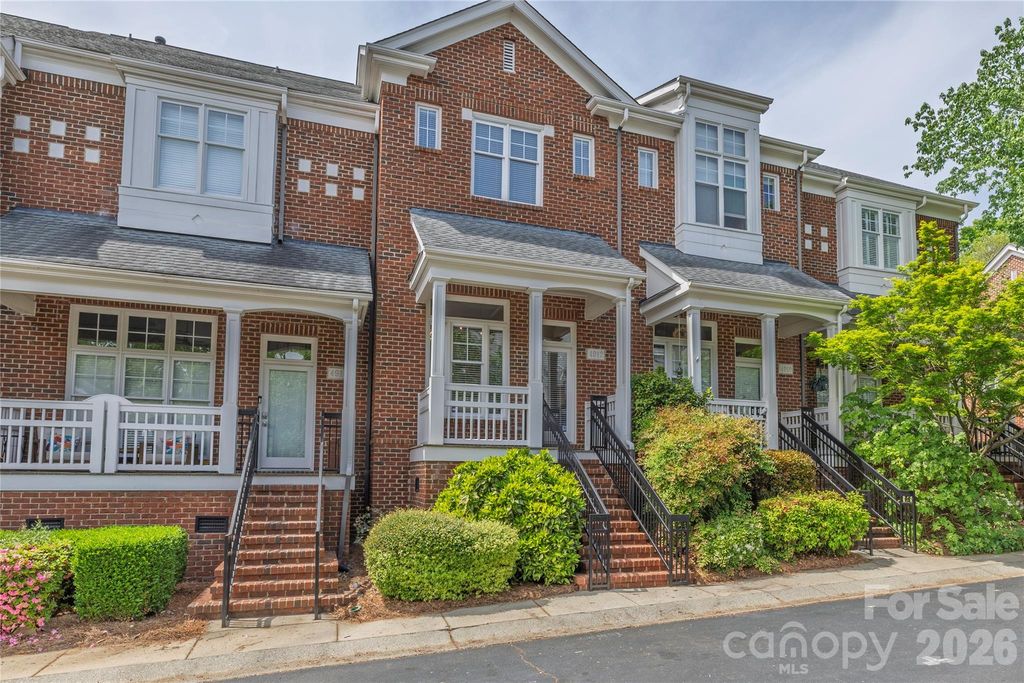 4912 S Hill View Drive, Charlotte, NC 28210