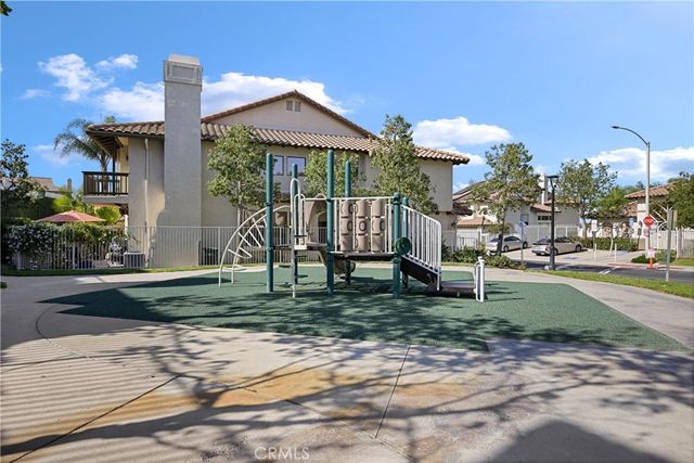 2035 San Diego Drive, Corona, CA 92882