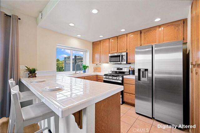 2035 San Diego Drive, Corona, CA 92882