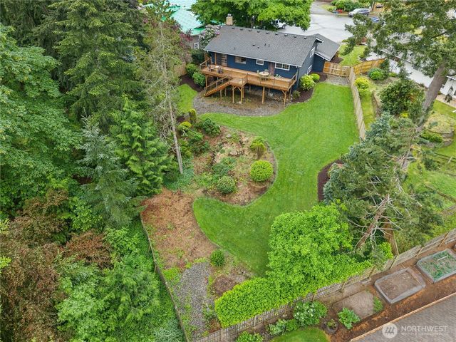 17518 NE 22nd Court, Redmond, WA 98052