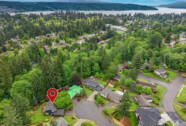 17518 NE 22nd Court, Redmond, WA 98052