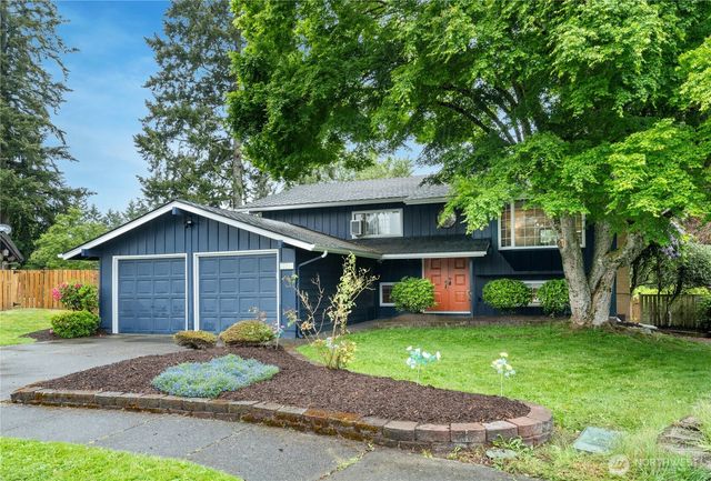 17518 NE 22nd Court, Redmond, WA 98052
