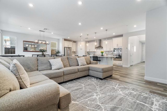 4343 White Fir Loop, Rocklin, CA 95677