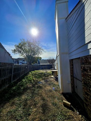 817 Colchester Drive, Mesquite, TX 75149