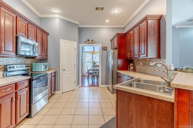 3114 Bowden Dr, Jonesboro, AR 72404