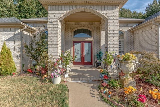 3114 Bowden Dr, Jonesboro, AR 72404