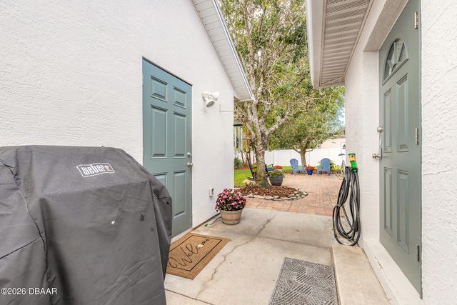 5982 Sawgrass Point Drive, Port Orange, FL 32128