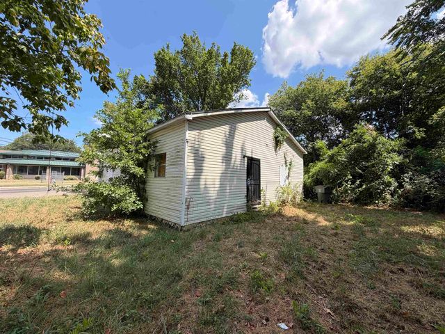 2481 PERES AVE, Memphis, TN 38108