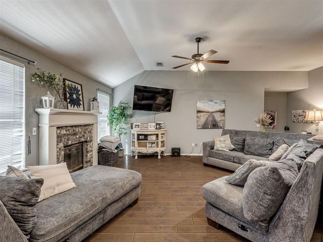 2316 Bradford Place, Edmond, OK 73012
