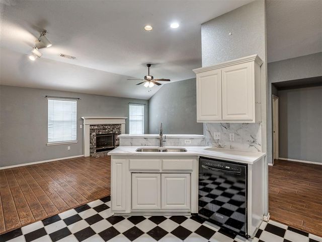 2316 Bradford Place, Edmond, OK 73012