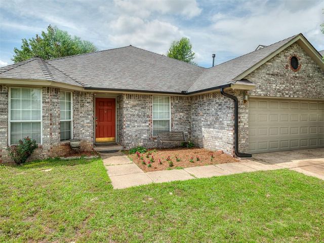 2316 Bradford Place, Edmond, OK 73012