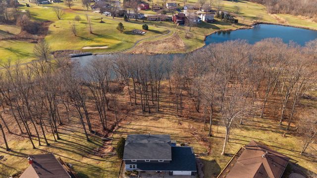 1011 Woodland Court, Crown Point, IN 46307