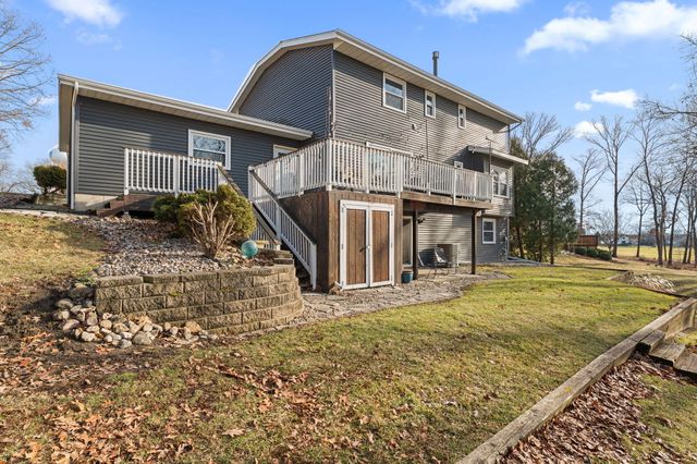 1011 Woodland Court, Crown Point, IN 46307