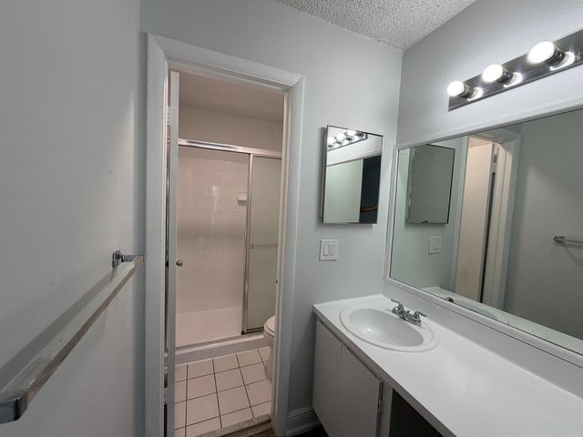 4419 TREEHOUSE Lane C, Tamarac, FL 33319