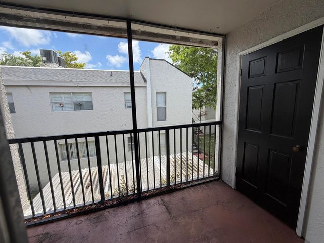4419 TREEHOUSE Lane C, Tamarac, FL 33319