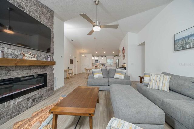 42 WOODBORN LANE, Palm Coast, FL 32164