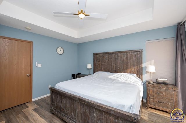 3336 SE Powell ST, Topeka, KS 66605