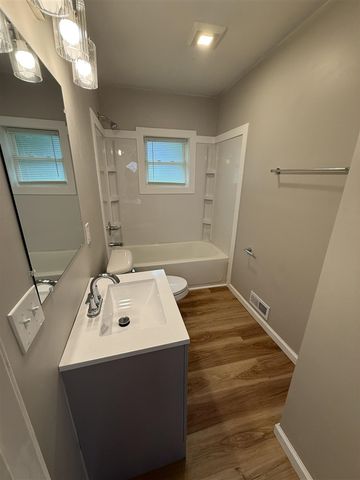612 Ada Avenue, Muskegon, MI 49442