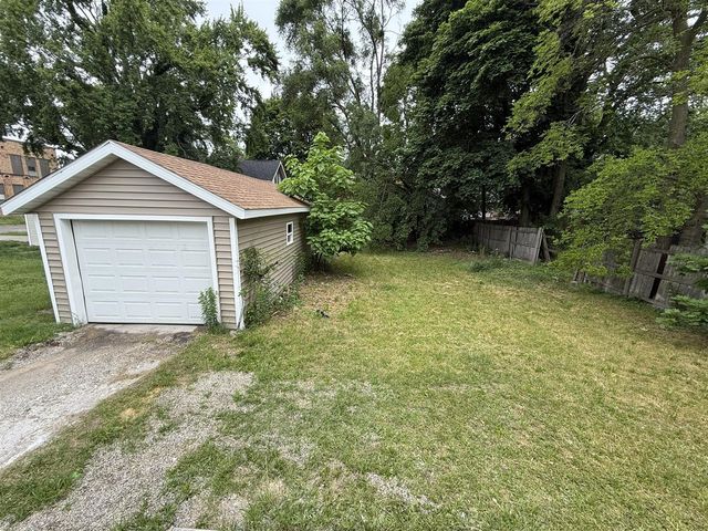 612 Ada Avenue, Muskegon, MI 49442