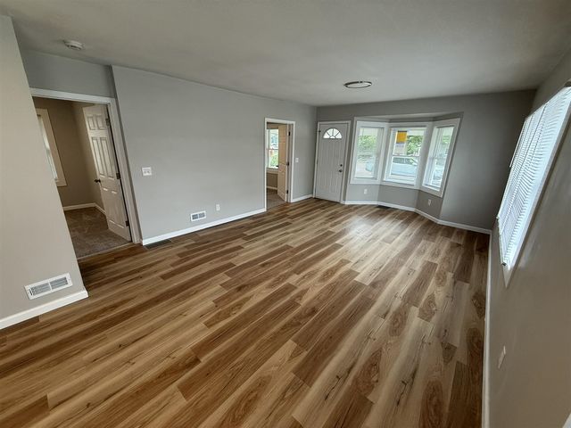 612 Ada Avenue, Muskegon, MI 49442