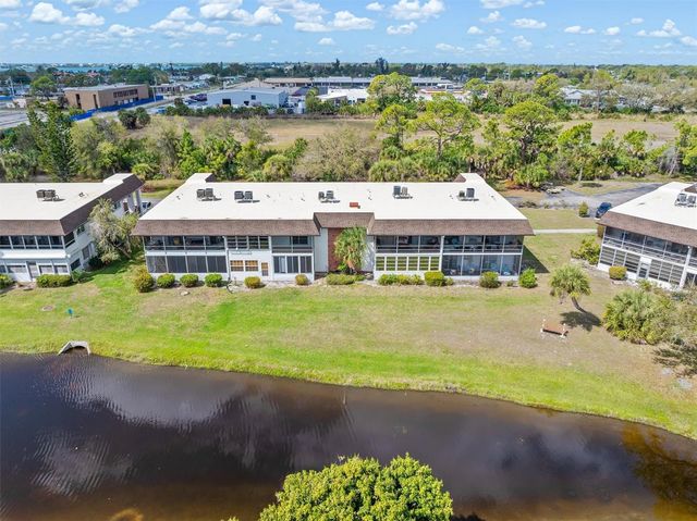 2 QUAILS RUN BOULEVARD 8, Englewood, FL 34223