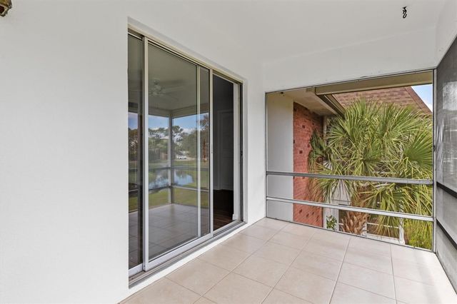 2 QUAILS RUN BOULEVARD 8, Englewood, FL 34223