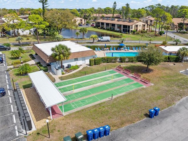 2 QUAILS RUN BOULEVARD 8, Englewood, FL 34223