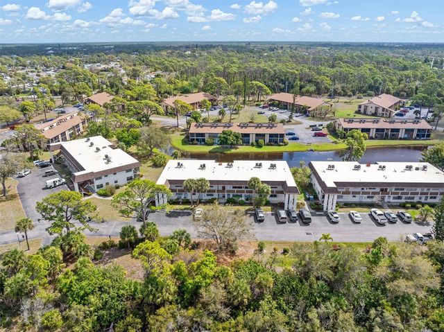 2 QUAILS RUN BOULEVARD 8, Englewood, FL 34223