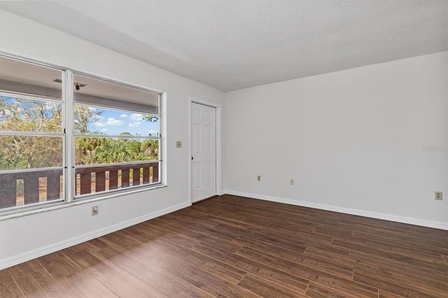 2 QUAILS RUN BOULEVARD 8, Englewood, FL 34223