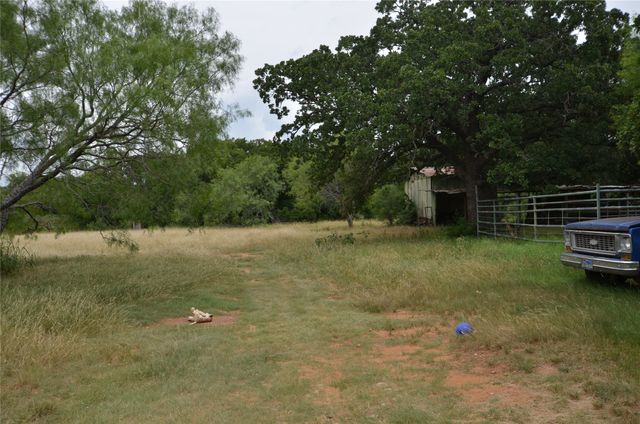 334 Cook Road, Jacksboro, TX 76458
