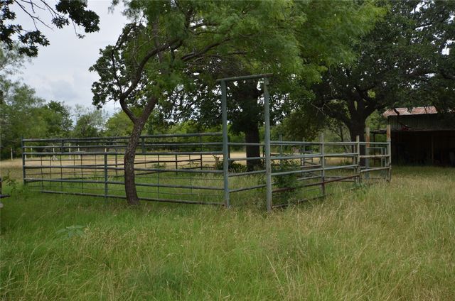334 Cook Road, Jacksboro, TX 76458