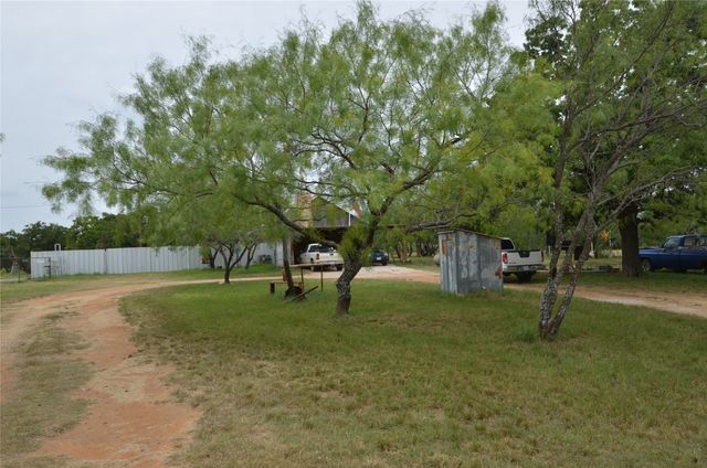 334 Cook Road, Jacksboro, TX 76458