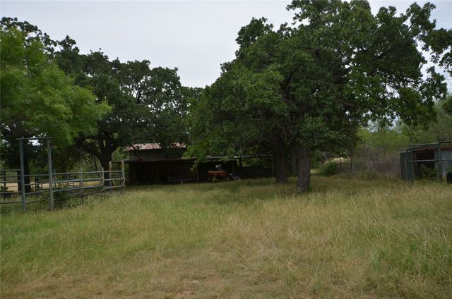 334 Cook Road, Jacksboro, TX 76458