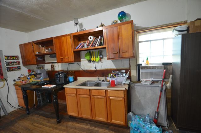 334 Cook Road, Jacksboro, TX 76458