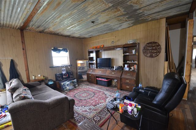 334 Cook Road, Jacksboro, TX 76458