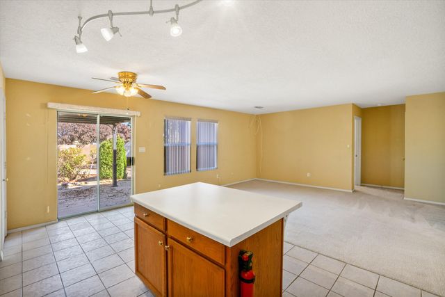 1005 LAS GOLONDRINAS Court NW, Albuquerque, NM 87107
