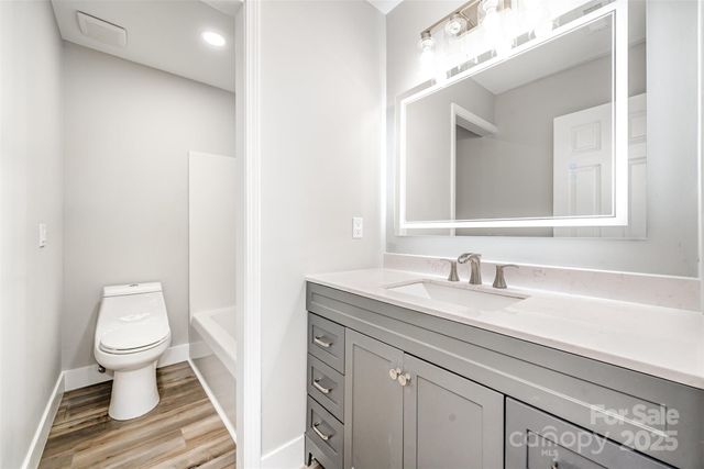 2537 Amber Creste Lane, Charlotte, NC 28212