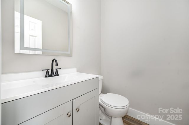 2537 Amber Creste Lane, Charlotte, NC 28212