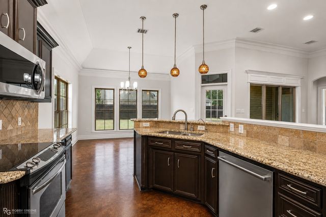 9075 Cottage Ridge Drive, Shreveport, LA 71106