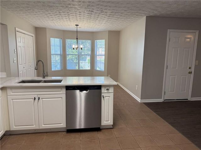 6424 Castle Court Way, Lithonia, GA 30058