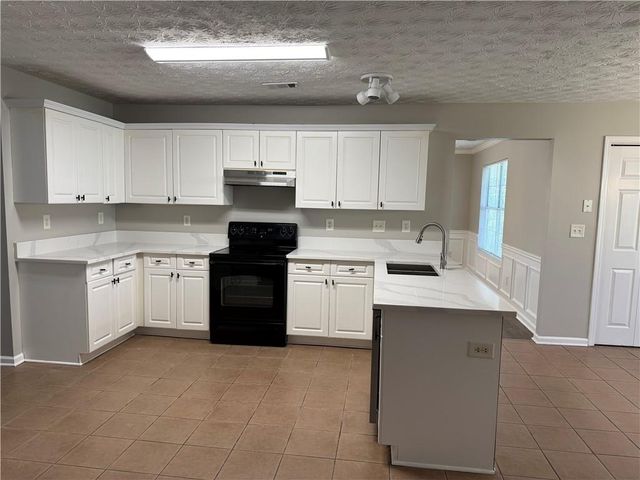 6424 Castle Court Way, Lithonia, GA 30058