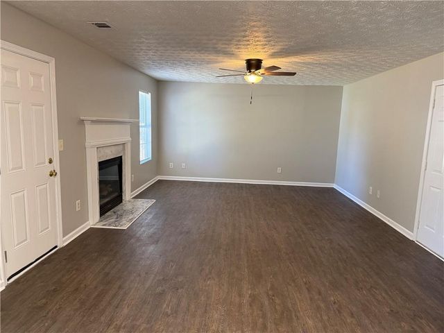 6424 Castle Court Way, Lithonia, GA 30058