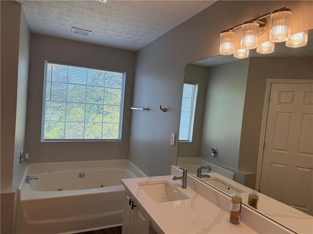 6424 Castle Court Way, Lithonia, GA 30058